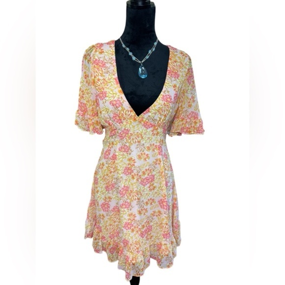 Saints +Secrets summer dress - Picture 1 of 9